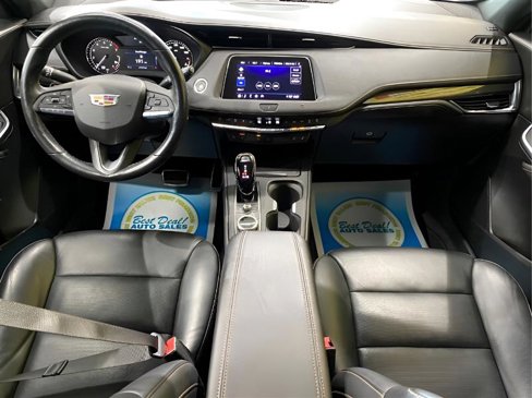Used 2020 Cadillac XT4 Sport image 10