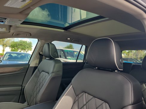 New 2026 Volkswagen Atlas SEL Premium R-Line image 22