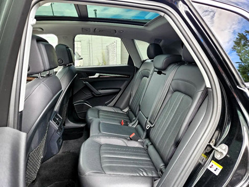 Used 2018 Audi Q5 2.0T Premium Plus w/ Premium Plus Package image 31