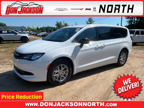 New 2026 Chrysler Voyager LX image 1