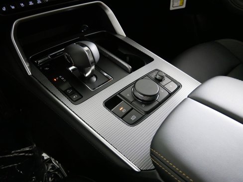 New 2025 MAZDA CX-90 Plug-In Hybrid w/ Premium Plus image 6