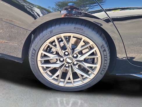 Used 2024 Cadillac CT4 V Blackwing w/ Climate Package image 8