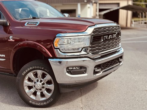 Used 2022 RAM 3500 Limited image 5