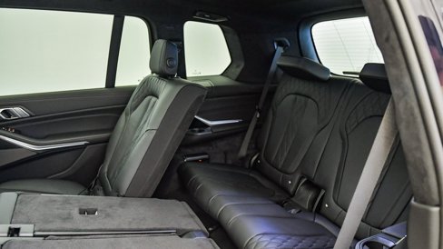 New 2026 BMW X7 M60i image 27