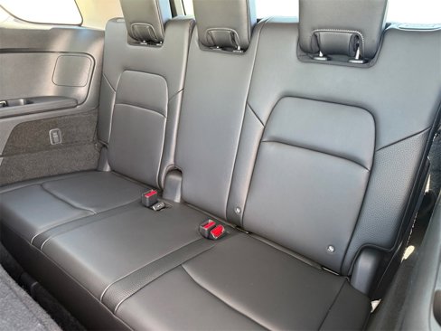 Used 2025 Nissan Pathfinder SL image 15