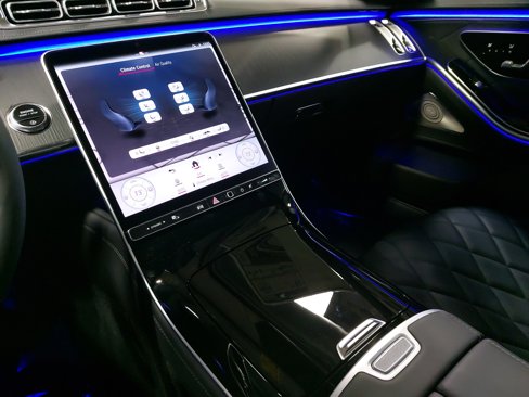 New 2025 Mercedes-Benz S 580 4MATIC Sedan image 22