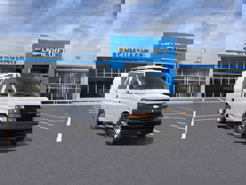 New 2025 Chevrolet Express 2500 image 25