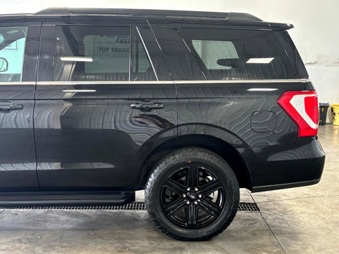 Used 2020 Ford Expedition XLT w/ Equipment Group 201A image 16