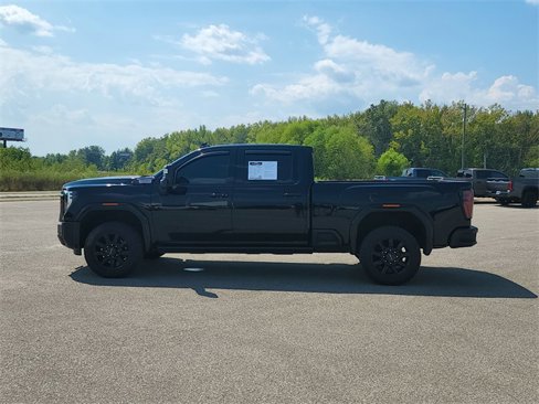 Used 2024 GMC Sierra 2500 AT4 w/ AT4 Premium Plus Package image 12
