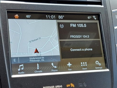Used 2017 Lincoln MKC Reserve w/ Lincoln MKC Climate Package image 21
