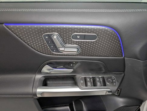 New 2025 Mercedes-Benz GLB 250 4MATIC image 33