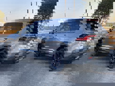 New 2026 Toyota Grand Highlander Limited image 7