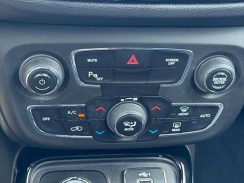 Certified 2019 Jeep Compass Limited w/ Safety & Security Group image 27