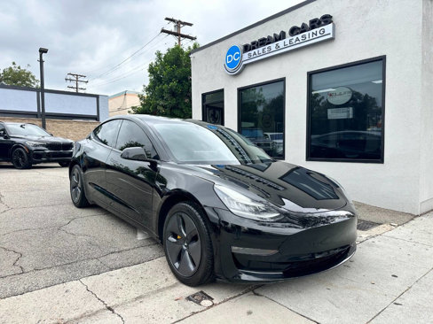 Used 2019 Tesla Model 3 Standard Range Plus image 2