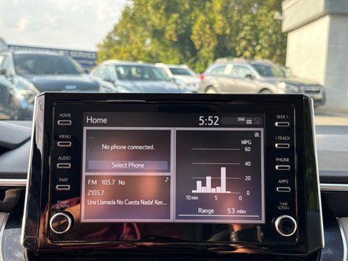 Used 2020 Toyota Corolla LE image 22