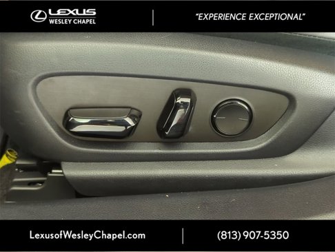 Used 2024 Lexus ES 350 w/ Premium Package image 18