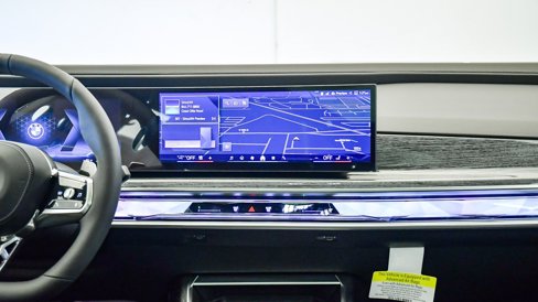 New 2026 BMW 740i w/ Premium Package image 14
