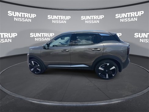 New 2025 Nissan Kicks SR image 6