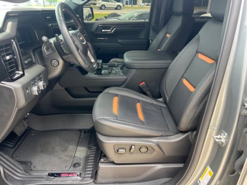 Used 2024 GMC Sierra 1500 AT4 w/ Technology Package image 19