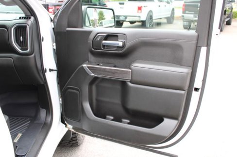 Used 2020 Chevrolet Silverado 1500 LTZ image 35