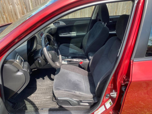 Used 2010 Subaru Impreza 2.5i Premium image 10