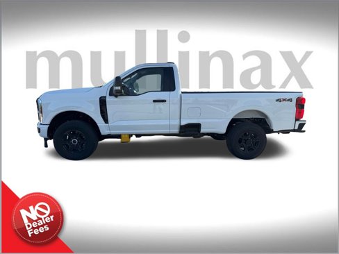 New 2025 Ford F350 4x4 Regular Cab Super Duty image 2