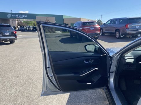 Used 2025 Honda Accord LX image 26