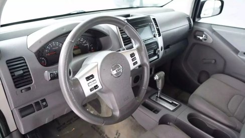 Used 2018 Nissan Frontier S image 10