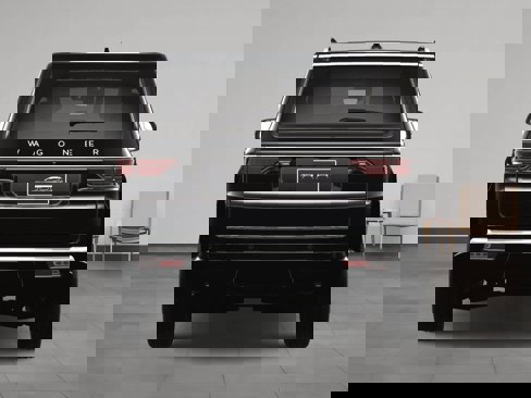 New 2025 Jeep Wagoneer 4WD image 10