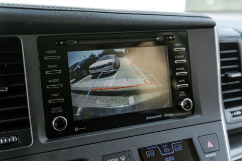 Used 2019 Toyota Sienna SE image 19