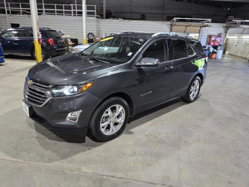 Used 2020 Chevrolet Equinox Premier image 2