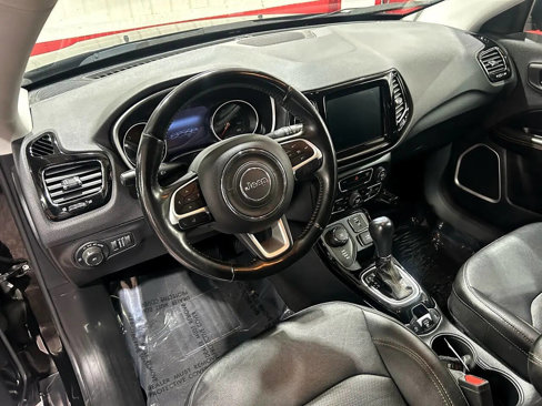 Used 2020 Jeep Compass Limited image 17