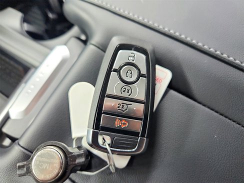 New 2025 Ford Expedition Platinum image 37