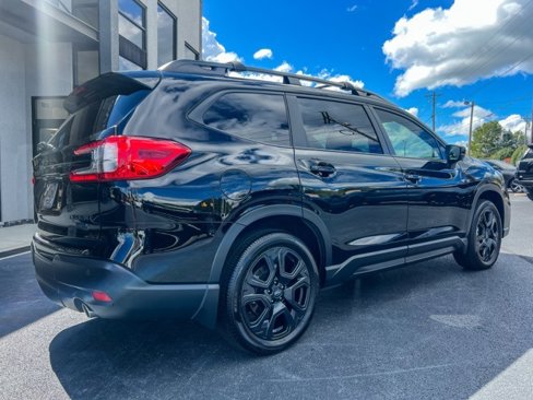 Used 2025 Subaru Ascent Onyx Edition w/ Onyx Package image 4
