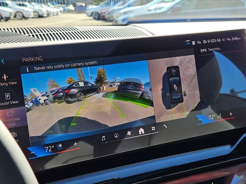 New 2026 BMW 550e xDrive w/ Premium Package image 28