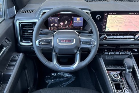 New 2025 GMC Canyon Elevation w/ Convenience Package image 16