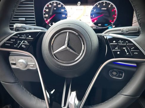 New 2025 Mercedes-Benz GLE 450 4MATIC image 13