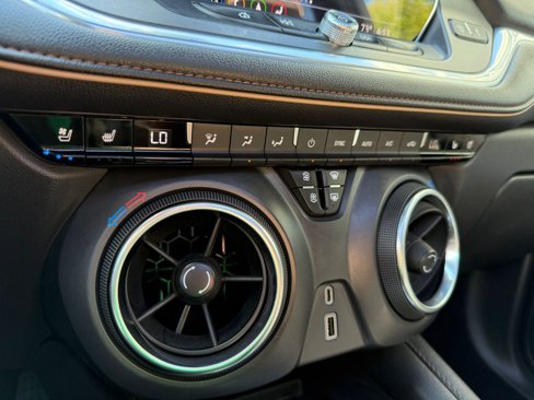 Used 2021 Chevrolet Blazer Premier w/ Driver Confidence II Package image 29