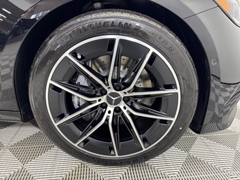 New 2026 Mercedes-Benz E 53 AMG e 4MATIC Sedan image 9