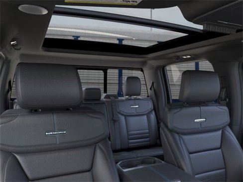 New 2025 Ford F250 Platinum w/ FX4 Off-Road Package image 22