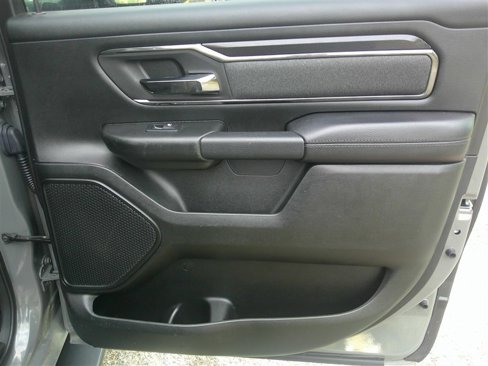 Used 2020 RAM 1500 Big Horn w/ Built-to-serve Edition image 18