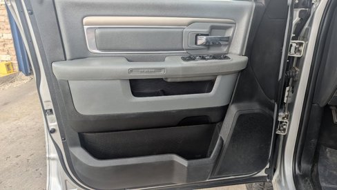 Used 2018 RAM 2500 Big Horn image 9