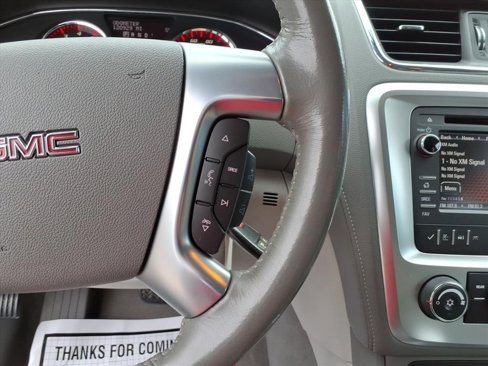 Used 2015 GMC Acadia SLE image 23