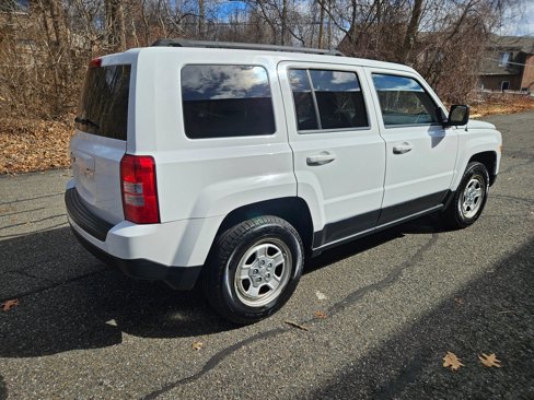 Used 2012 Jeep Patriot Sport image 5