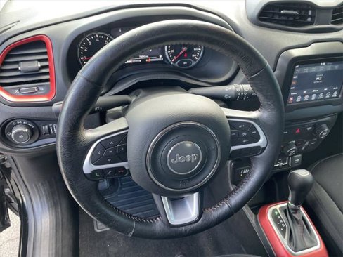 Certified 2020 Jeep Renegade Trailhawk w/ Cold Weather Group image 19