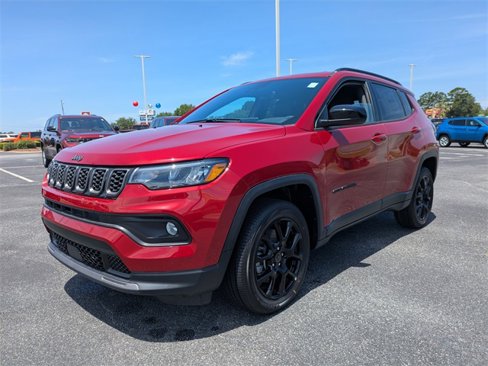 Used 2025 Jeep Compass Latitude w/ Convenience Group image 7