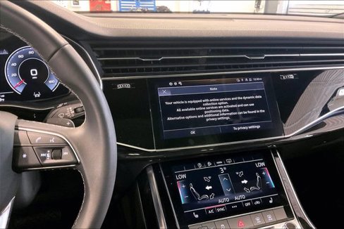 Certified 2025 Audi Q8 Premium image 6