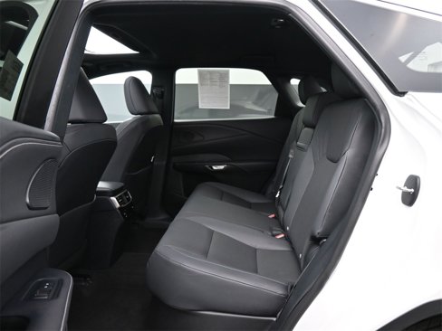 Used 2024 Lexus RX 350 Premium image 17