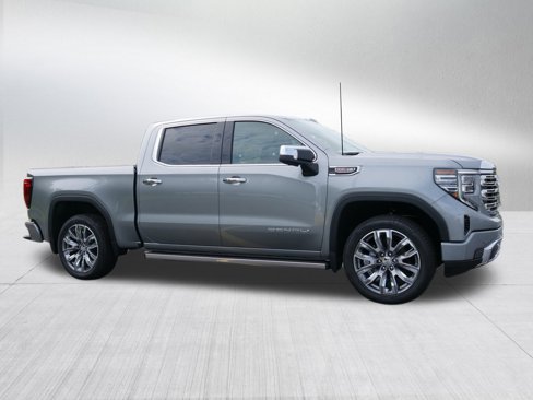 New 2025 GMC Sierra 1500 Denali image 2