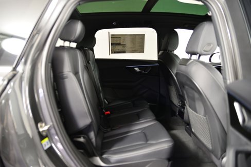 New 2025 Audi Q7 3.0T Premium Plus image 21